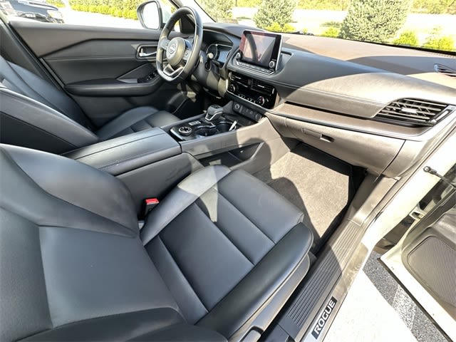 Thumbnail: 2022 Nissan Rogue - 11