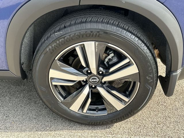 Thumbnail: 2023 Nissan Rogue - 8
