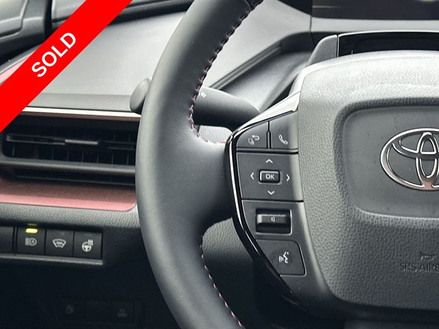 Thumbnail: 2026 Toyota Prius v - 18