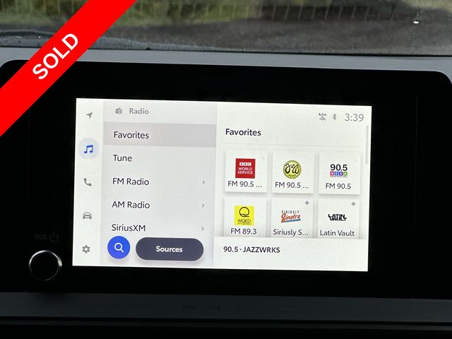 Thumbnail: 2026 Toyota Prius v - 14