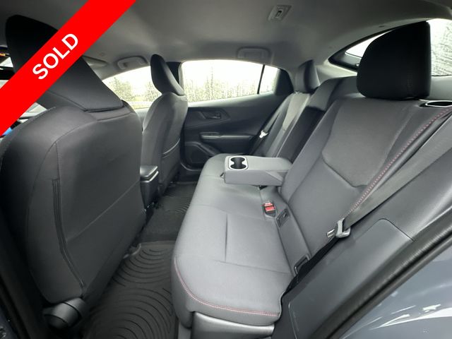 Thumbnail: 2026 Toyota Prius v - 13