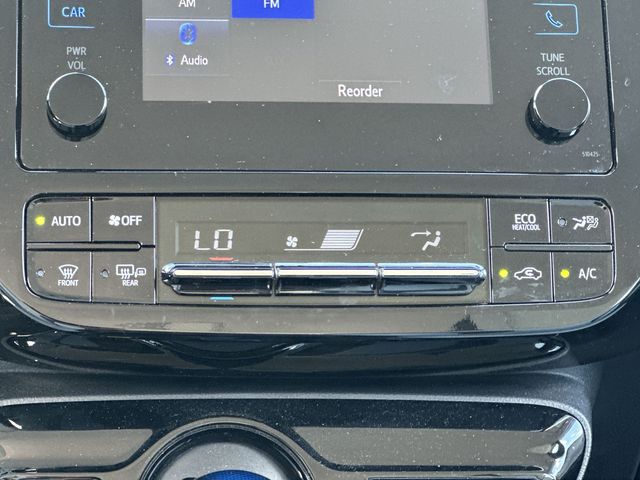 Thumbnail: 2019 Toyota Prius - 18