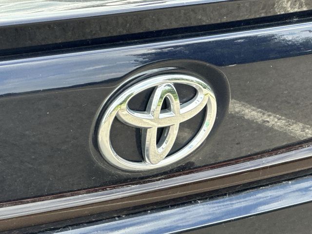 Thumbnail: 2022 Toyota Corolla - 7