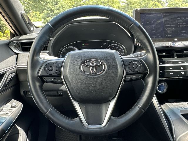 Thumbnail: 2022 Toyota Venza - 2