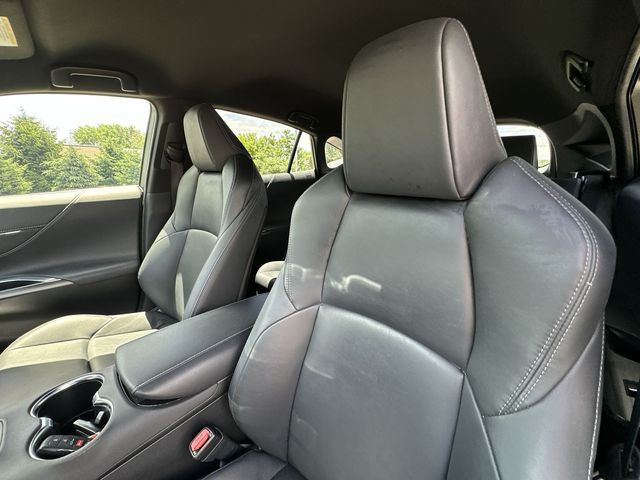 Thumbnail: 2022 Toyota Venza - 9