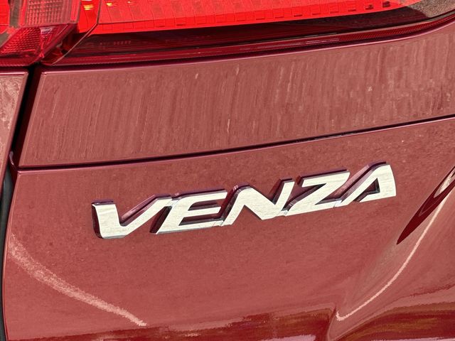 Thumbnail: 2022 Toyota Venza - 30