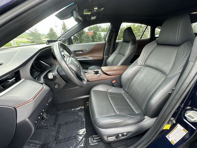 Thumbnail: 2023 Toyota Venza - 11