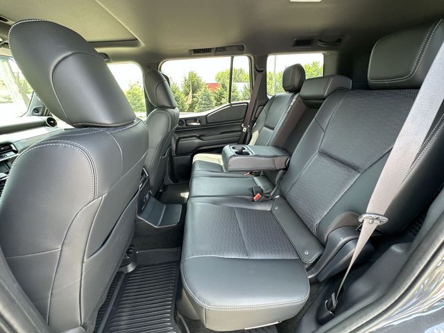 Thumbnail: 2025 Toyota Land Cruiser - 12