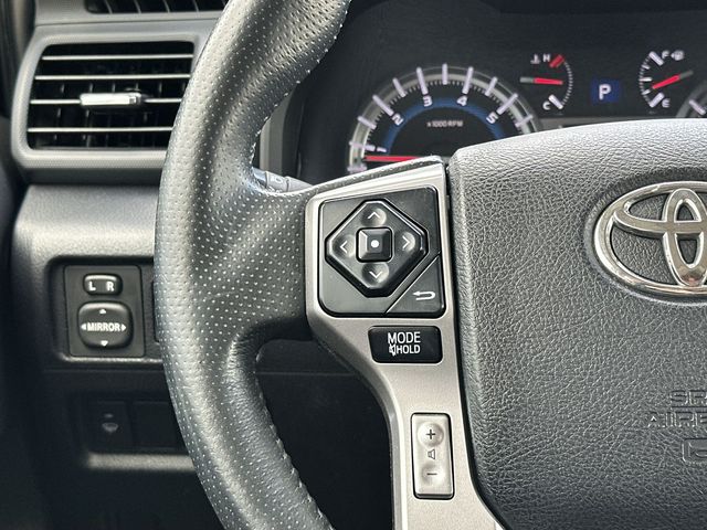 Thumbnail: 2018 Toyota 4Runner - 19