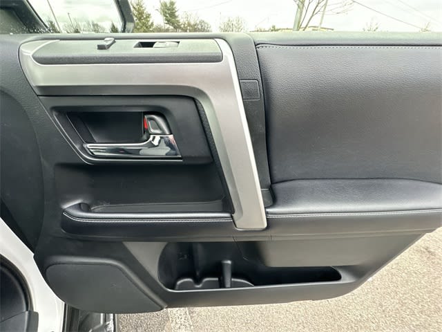 Thumbnail: 2019 Toyota 4Runner - 26