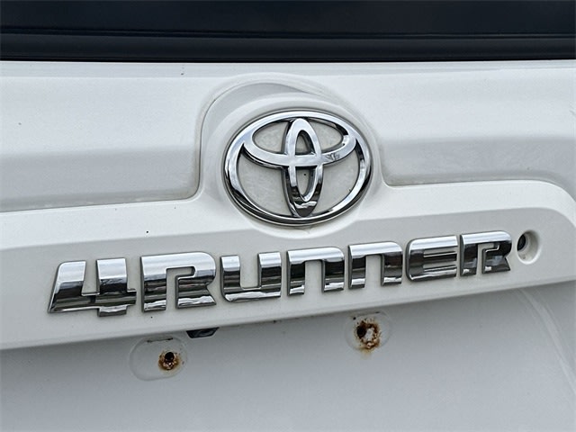 Thumbnail: 2019 Toyota 4Runner - 7