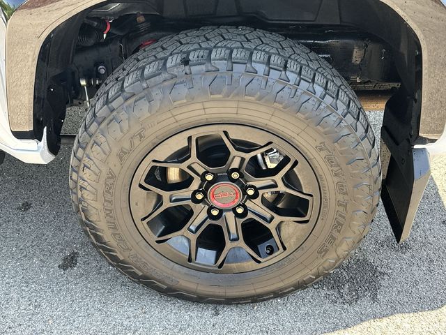 Thumbnail: 2025 Toyota 4Runner - 6