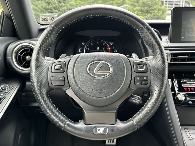 Thumbnail: 2021 Lexus IS - 2