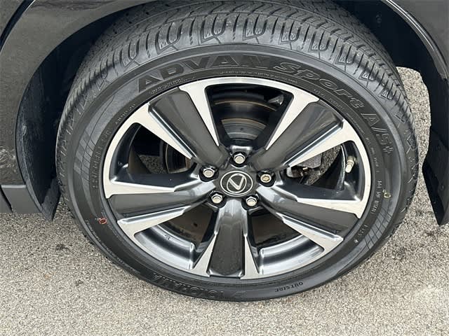 Thumbnail: 2023 Lexus UX - 8