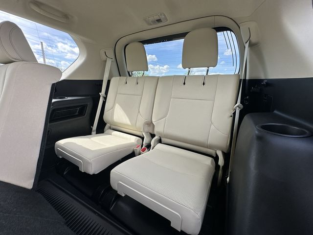 Thumbnail: 2023 Lexus GX - 28