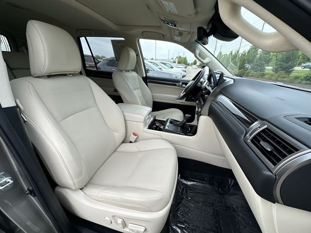 Thumbnail: 2023 Lexus GX - 27
