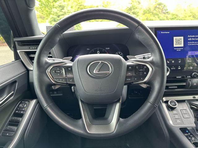 Thumbnail: 2024 Lexus ES - 2