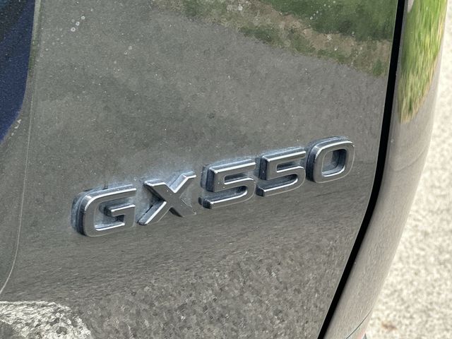 Thumbnail: 2024 Lexus ES - 29