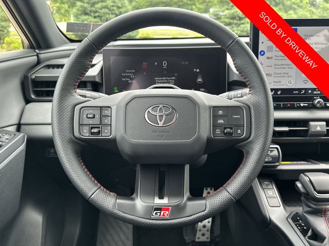 Thumbnail: 2026 Toyota RAV4 - 2