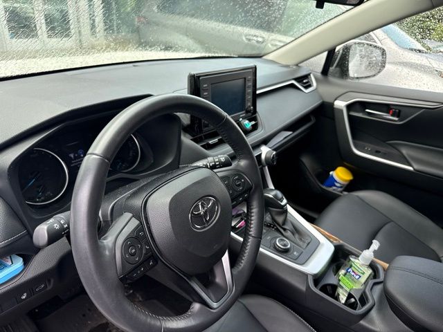 Thumbnail: 2021 Toyota RAV4 - 2