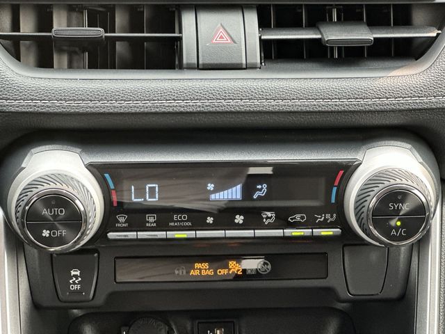 Thumbnail: 2025 Toyota RAV4 - 18