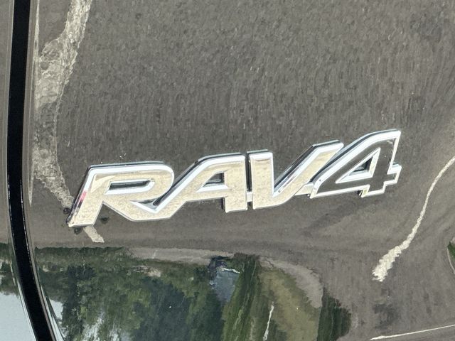 Thumbnail: 2025 Toyota RAV4 - 19