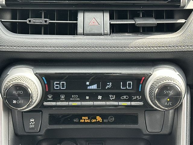 Thumbnail: 2023 Toyota RAV4 - 18