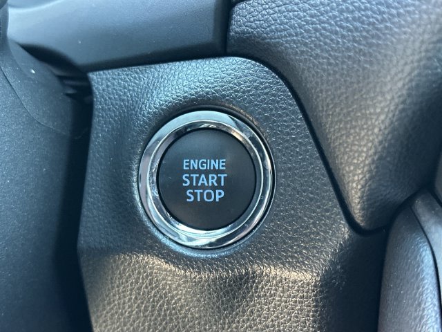 Thumbnail: 2019 Toyota RAV4 - 22