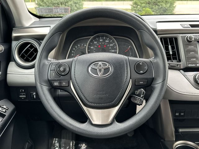 Thumbnail: 2015 Toyota RAV4 - 2