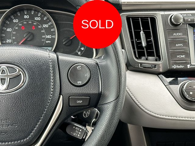 Thumbnail: 2015 Toyota RAV4 - 19