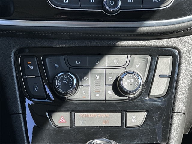 Thumbnail: 2017 Buick Encore - 24