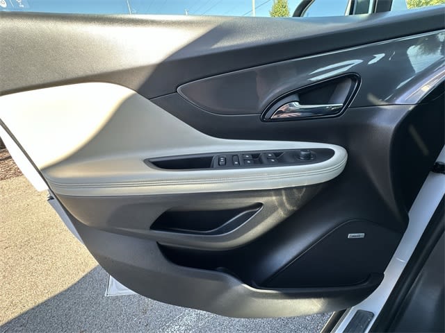 Thumbnail: 2017 Buick Encore - 25