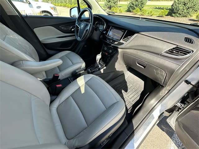 Thumbnail: 2017 Buick Encore - 26