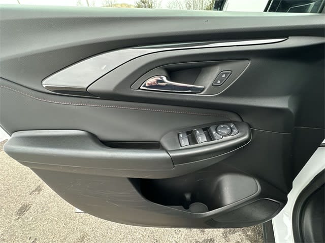 Thumbnail: 2023 Chevrolet TrailBlazer - 25