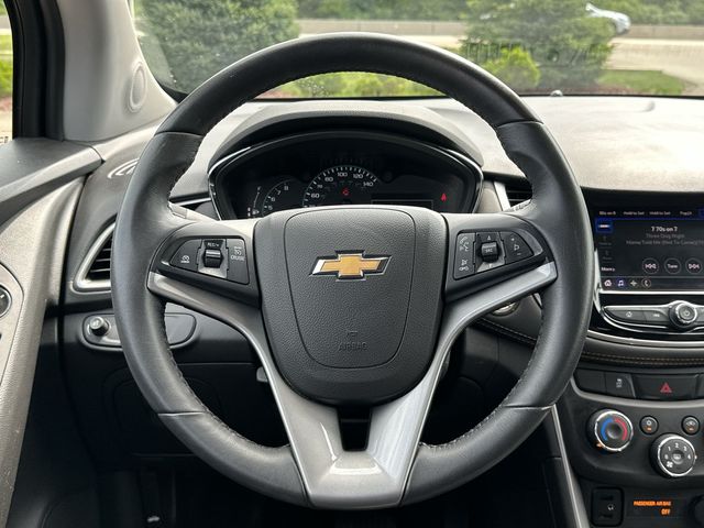 Thumbnail: 2022 Chevrolet Trax - 2