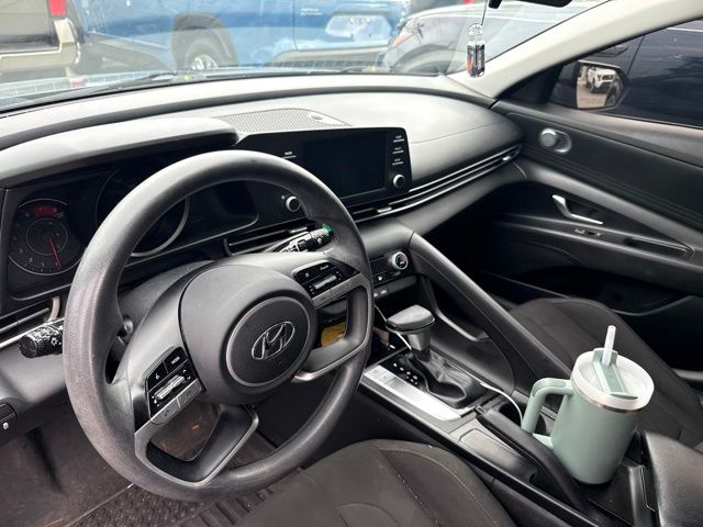 Thumbnail: 2023 Hyundai Elantra - 2