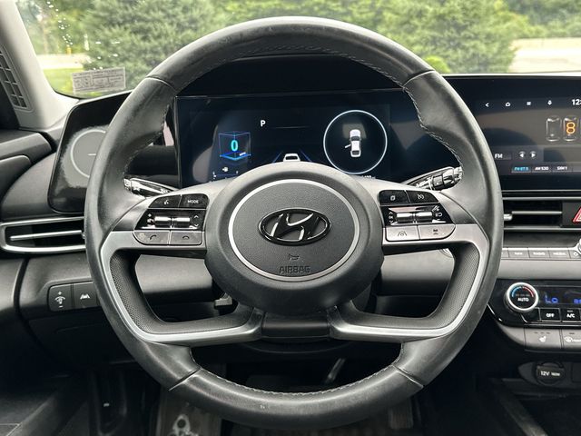 Thumbnail: 2023 Hyundai Elantra - 2