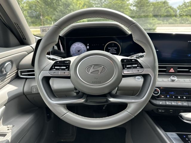Thumbnail: 2024 Hyundai Elantra - 2