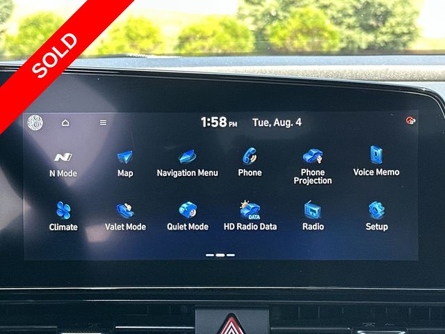 Thumbnail: 2022 Hyundai Elantra - 17