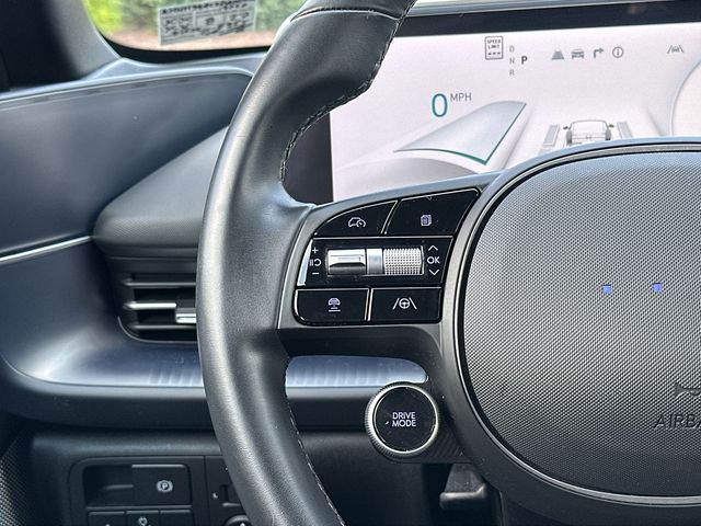 Thumbnail: 2023 Hyundai Ioniq 6 - 16