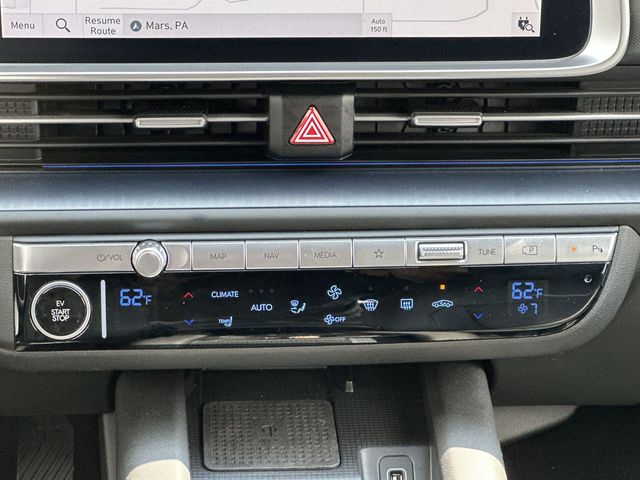 Thumbnail: 2024 Hyundai Ioniq 6 - 18