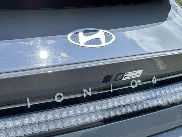 Thumbnail: 2024 Hyundai Ioniq 6 - 19