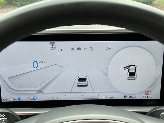 Thumbnail: 2023 Hyundai Ioniq 6 - 10
