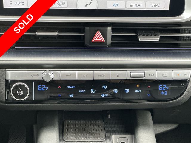 Thumbnail: 2023 Hyundai Ioniq 6 - 20