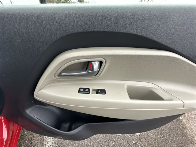 Thumbnail: 2013 Kia Rio - 22