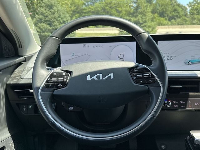Thumbnail: 2024 Kia EV6 - 2