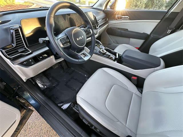 Thumbnail: 2023 Kia Sportage - 11