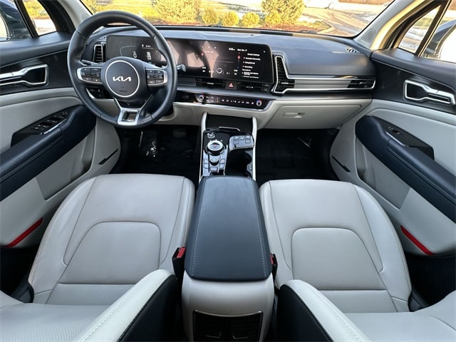 Thumbnail: 2023 Kia Sportage - 10