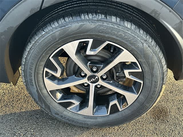 Thumbnail: 2023 Kia Sportage - 8