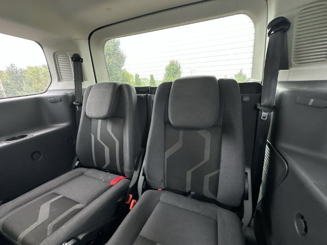 Thumbnail: 2018 Ford Transit Series - 11